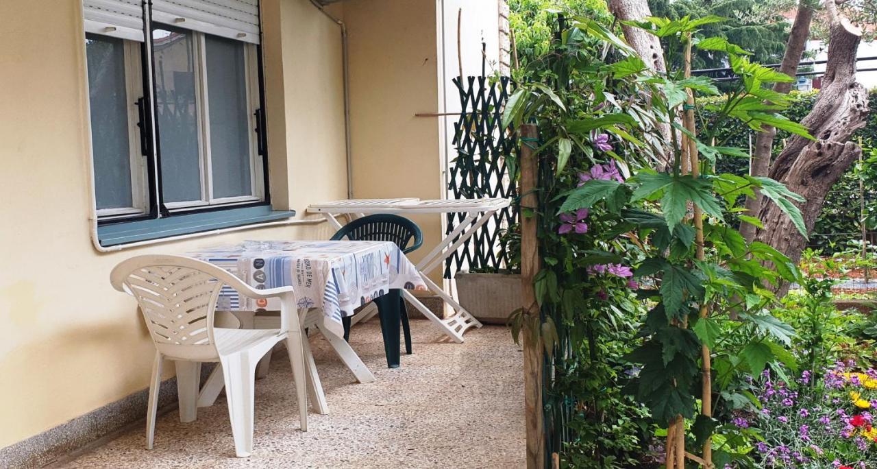Cecillia Mare Apartments Rovinj Bagian luar foto