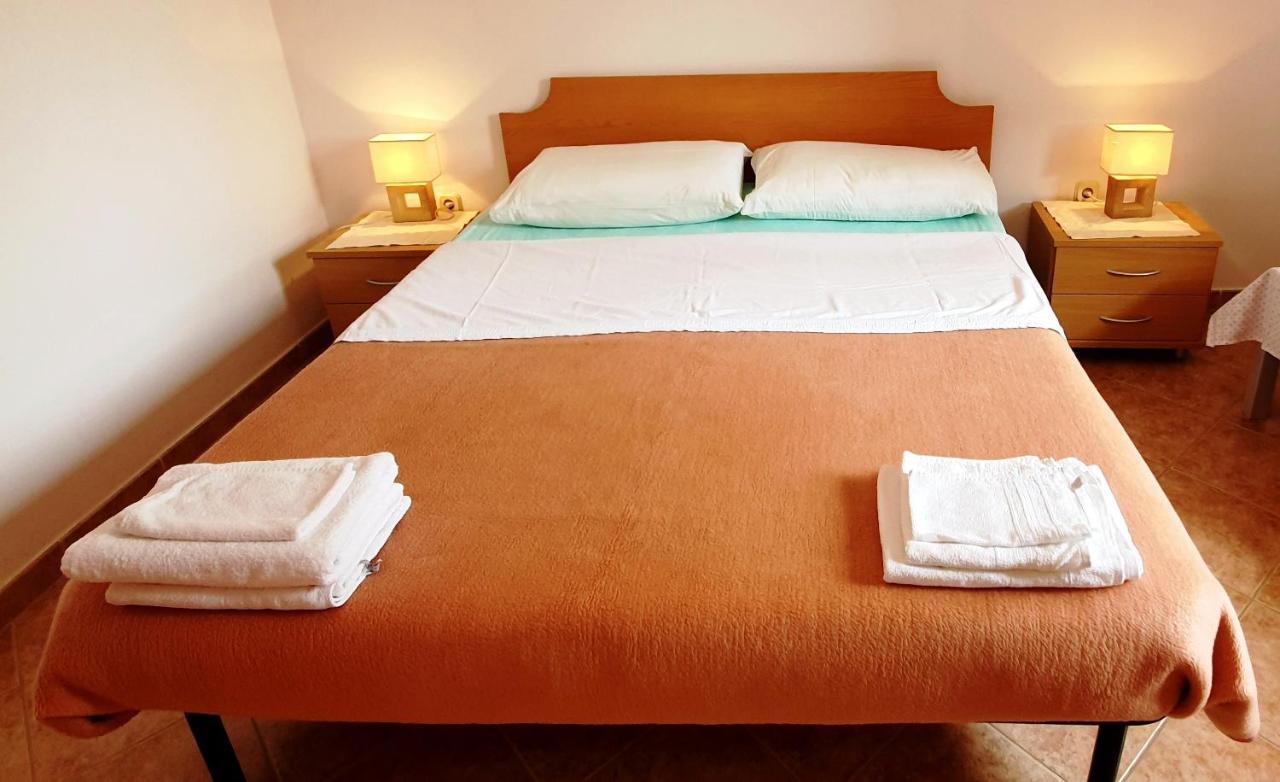 Cecillia Mare Apartments Rovinj Bagian luar foto