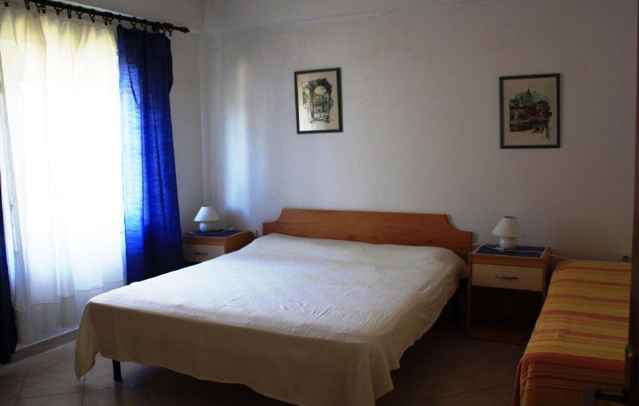 Cecillia Mare Apartments Rovinj Bagian luar foto