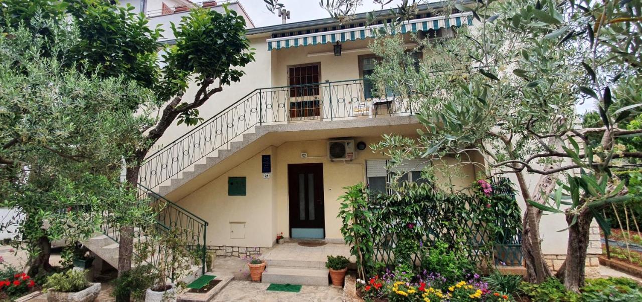 Cecillia Mare Apartments Rovinj Bagian luar foto