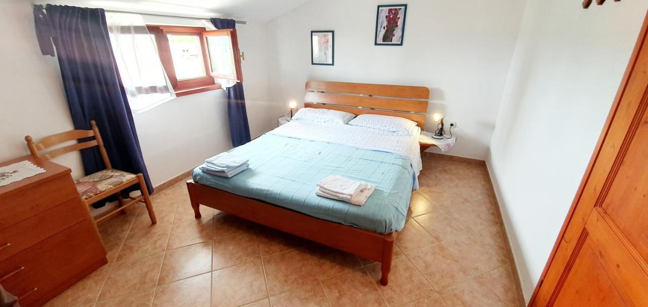 Cecillia Mare Apartments Rovinj Bagian luar foto